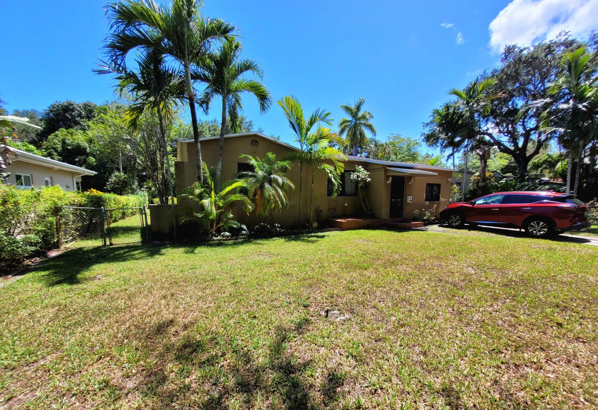 1060 NE 122nd Street, North Miami, FL 33161 Photo