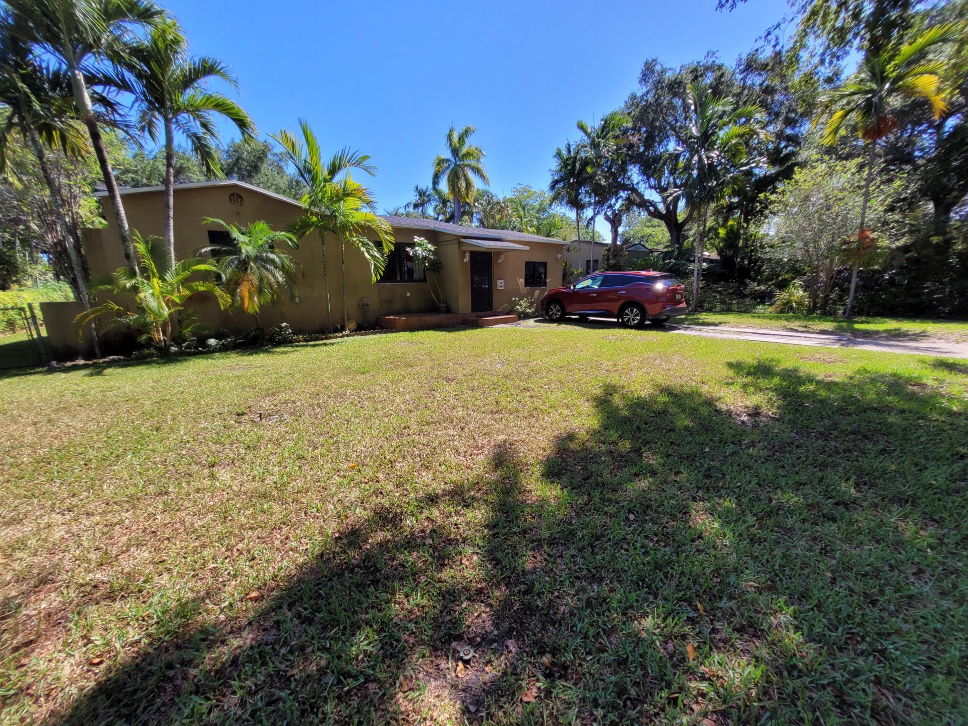 1060 NE 122nd Street, North Miami, FL 33161 Photo