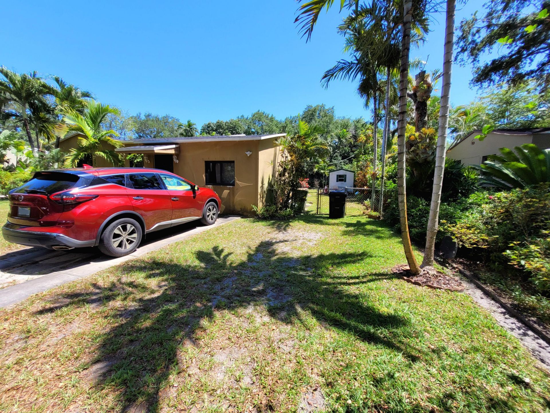1060 NE 122nd Street, North Miami, FL 33161 Photo