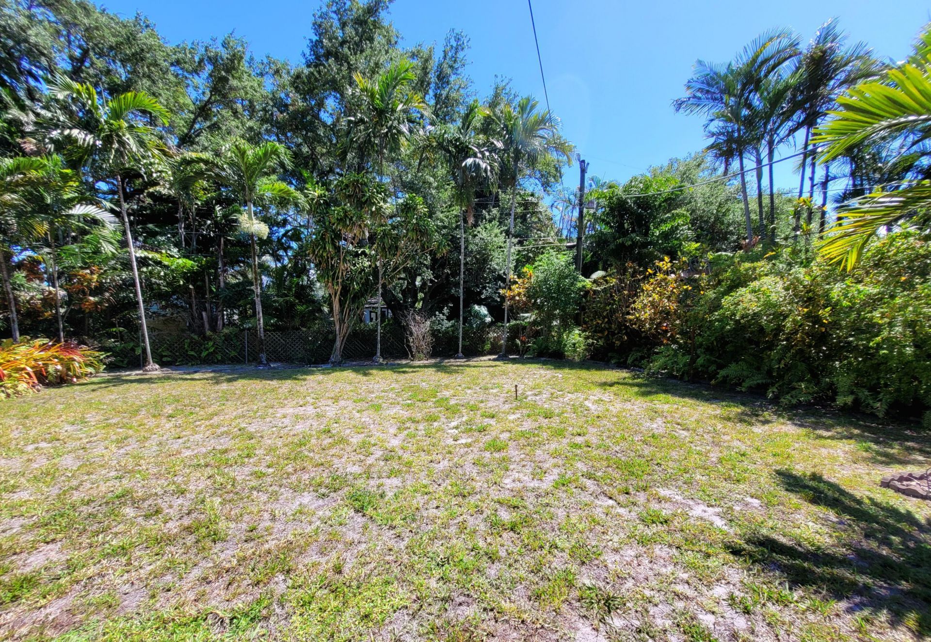 1060 NE 122nd Street, North Miami, FL 33161 Photo