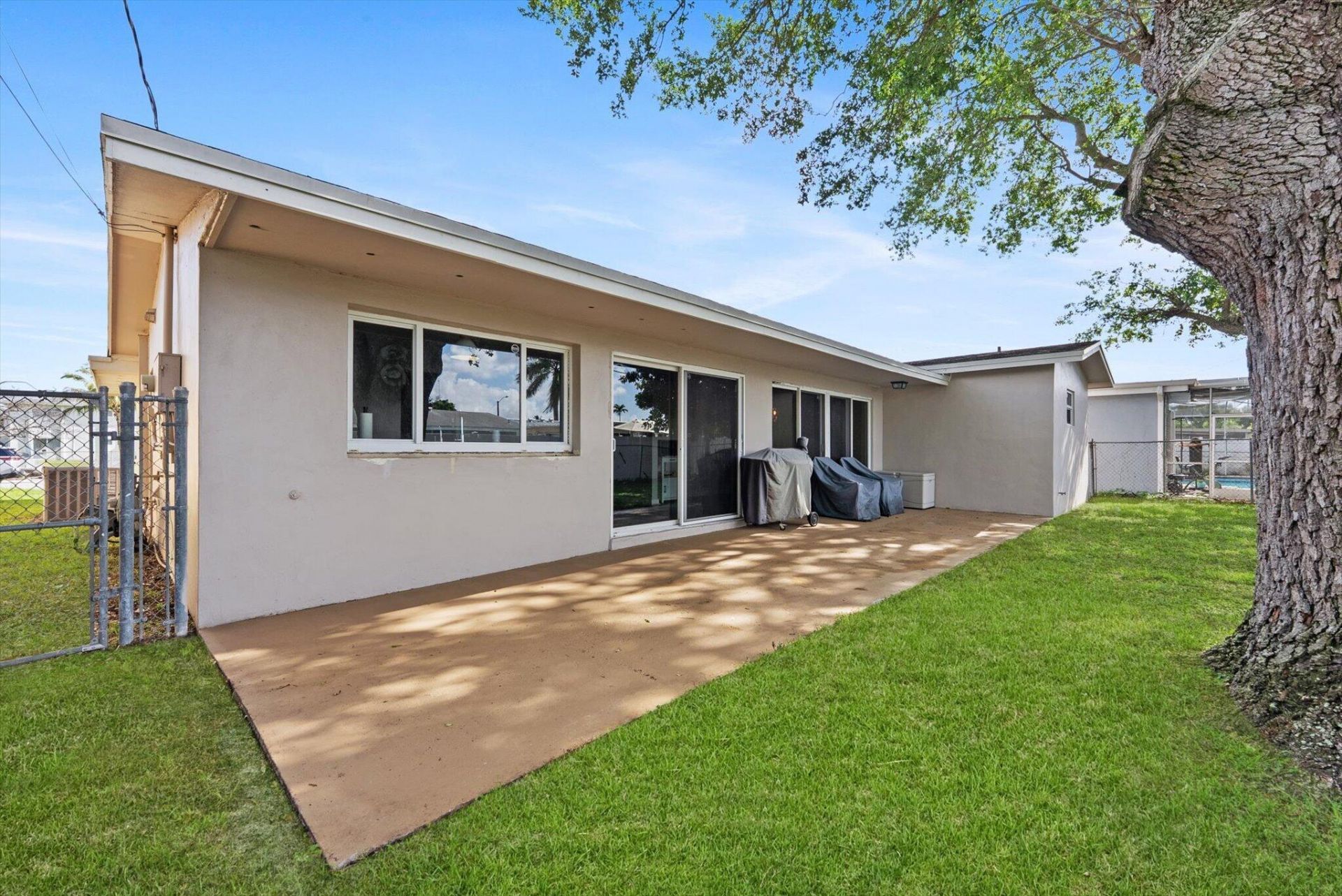 6744 SW 34th Court, Miramar, FL 33023 Photo