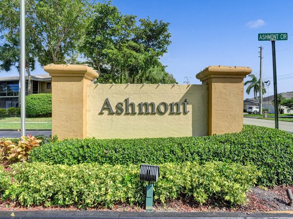 7432 Ashmont Circle, Unit 208, Tamarac, FL 33321