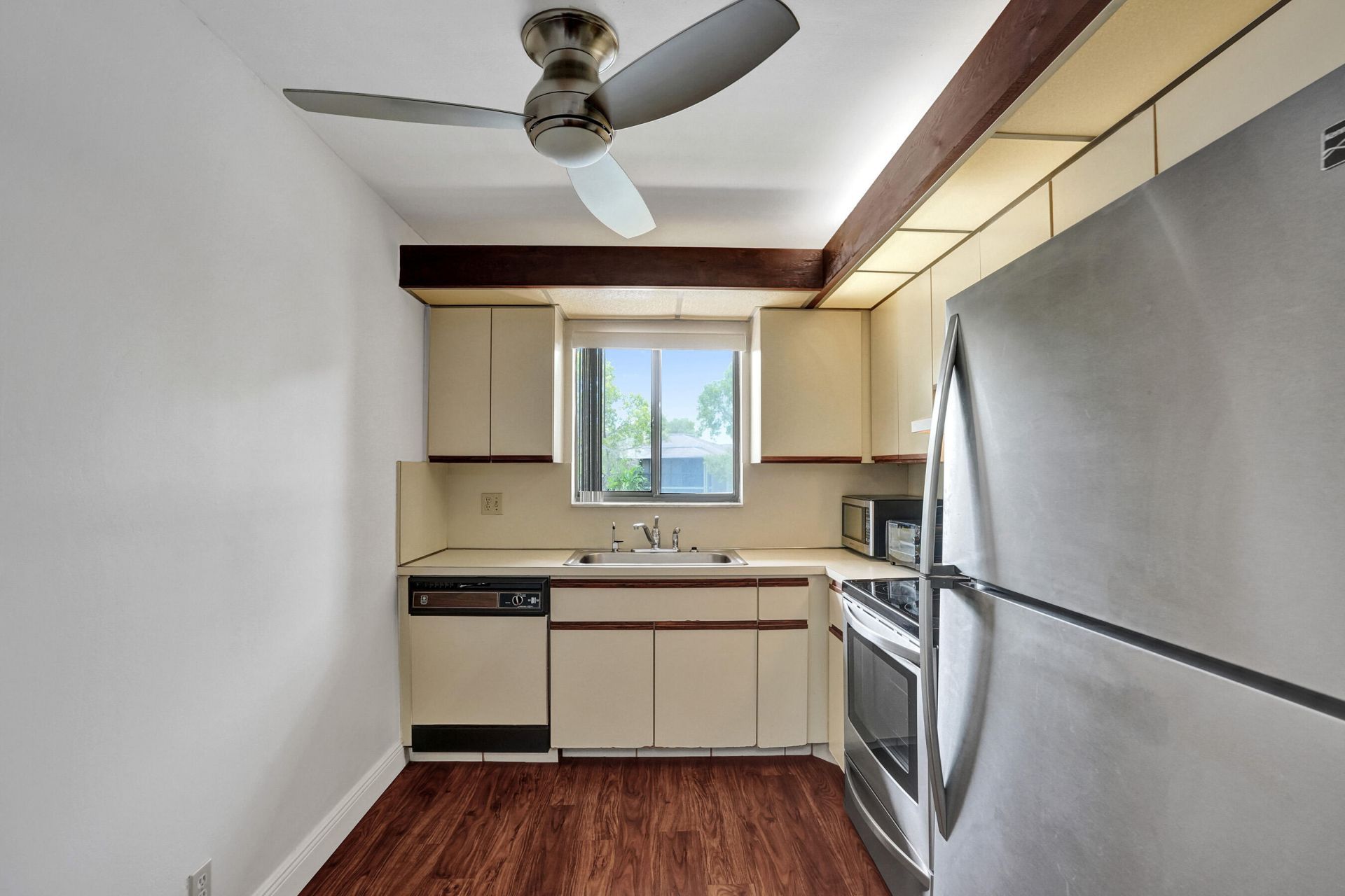 7432 Ashmont Circle, Unit 208, Tamarac, FL 33321 Photo
