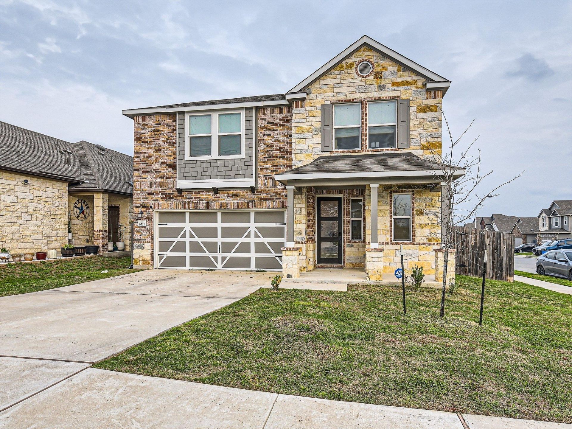 6521 Carriage Pines Dr, Del Valle, TX 78617 Main Photo