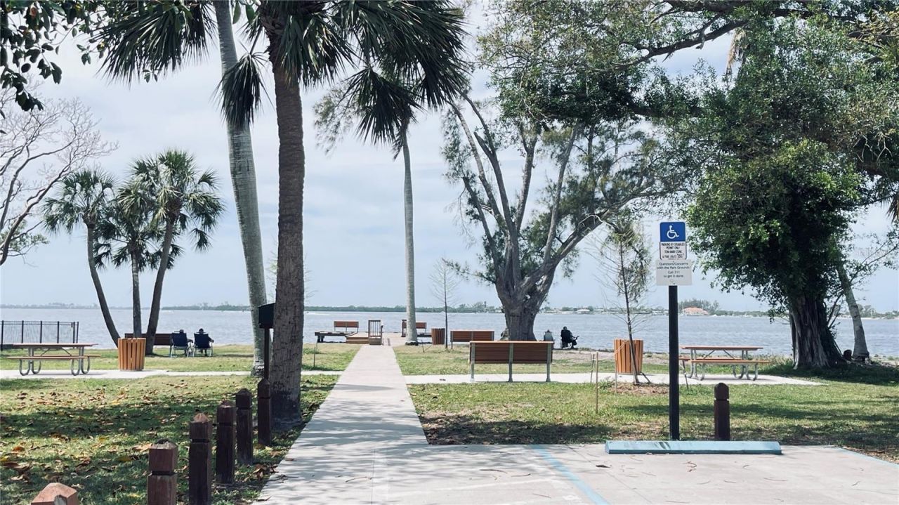 603 Casabella Drive, Bradenton, FL 34209 Photo