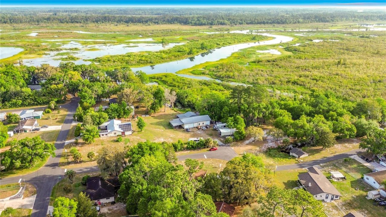 5120 W Marge Lane , Dunnellon, FL 34433 Photo