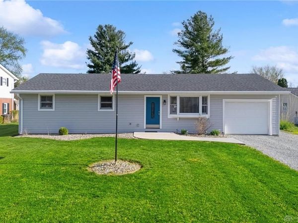 3959 Navajo Trail, New Jasper Twp, OH 45335