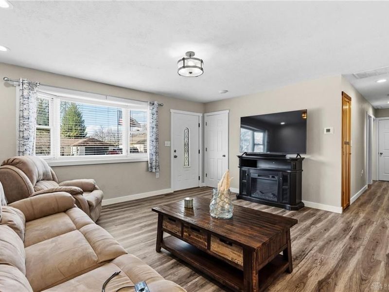 3959 Navajo Trail, New Jasper Township, OH 45335 Photo 10