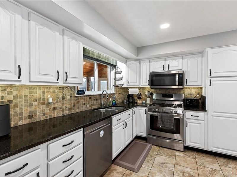 2292 Ivy Crest Drive, Bellbrook, OH 45305 Photo 19