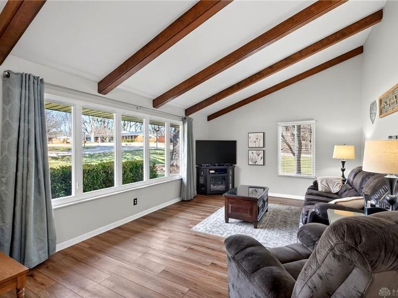 2292 Ivy Crest Drive, Bellbrook, OH 45305 Photo 9