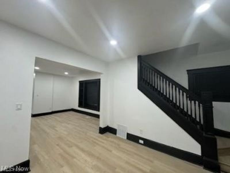 7728 Colgate Avenue, Cleveland, OH 44102 Photo 11