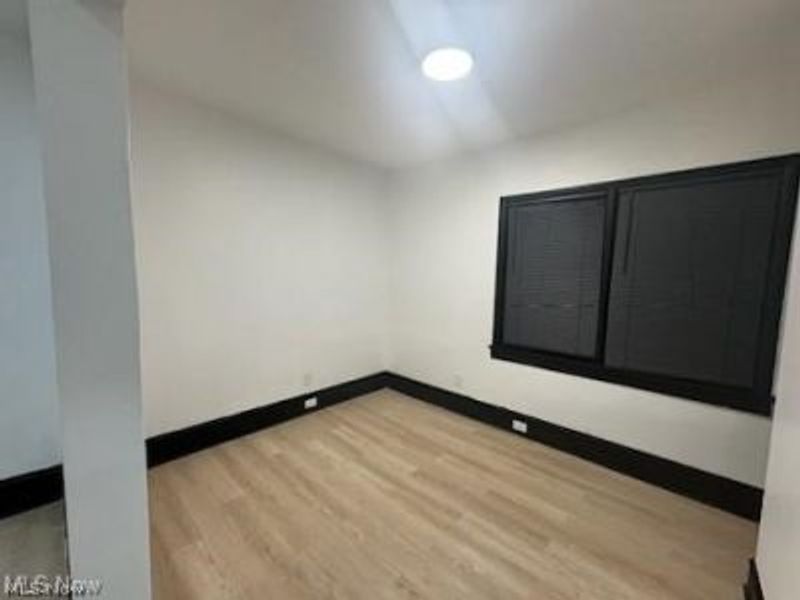 7728 Colgate Avenue, Cleveland, OH 44102 Photo 20