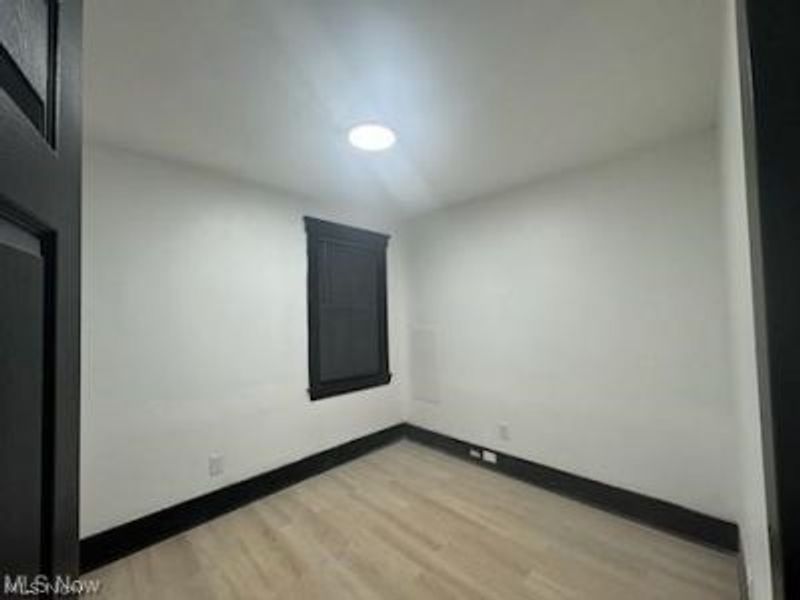 7728 Colgate Avenue, Cleveland, OH 44102 Photo 21