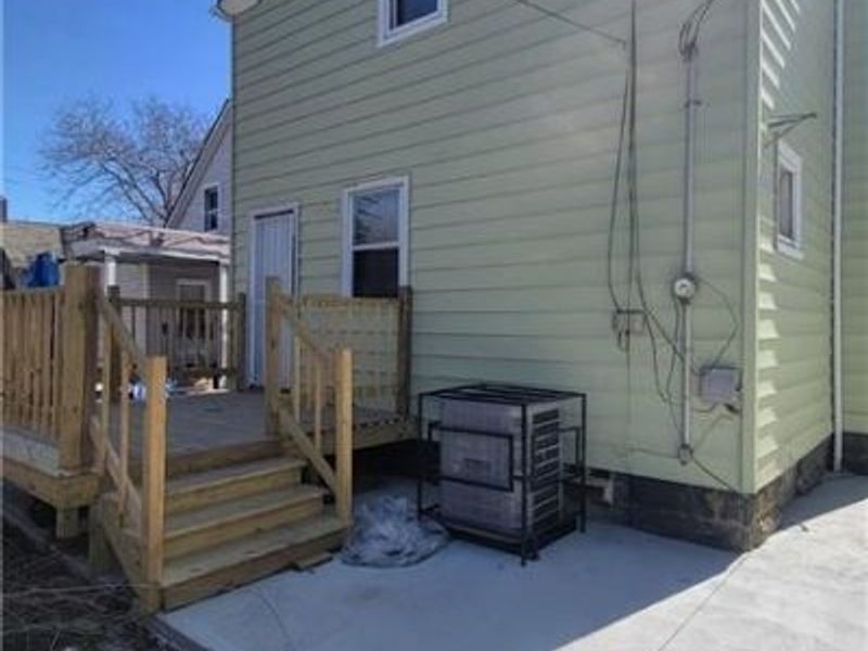 7728 Colgate Avenue, Cleveland, OH 44102 Photo 4