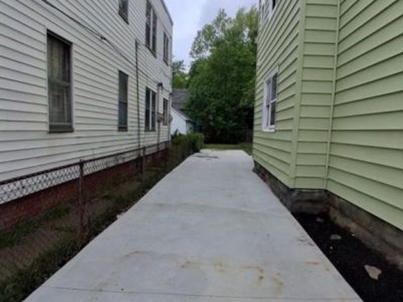 7728 Colgate Avenue, Cleveland, OH 44102 Photo 5