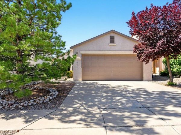 10636 McMichael Lane SW, Albuquerque, NM 87121