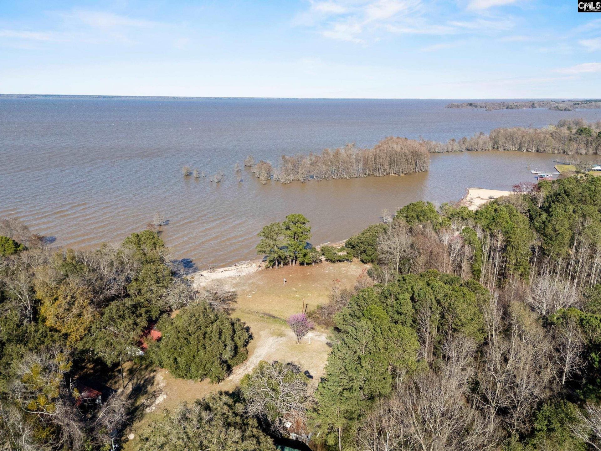 143 Severance Lane  Photo 16