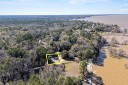 143 Severance Lane  photo 4