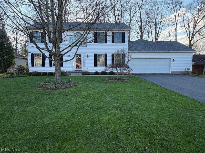 19 Spring Creek Drive, Cortland, OH 44410 Photo 1