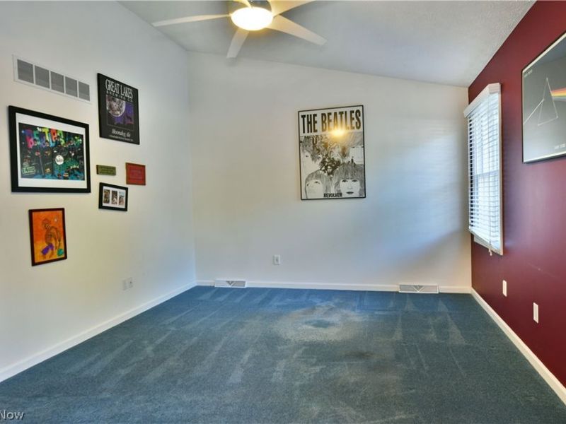 19 Spring Creek Drive, Cortland, OH 44410 Photo 29