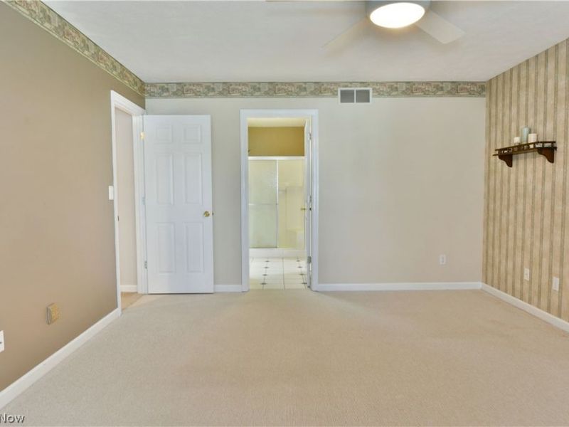 19 Spring Creek Drive, Cortland, OH 44410 Photo 34