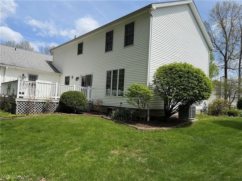 19 Spring Creek Drive, Cortland, OH 44410 Photo 4