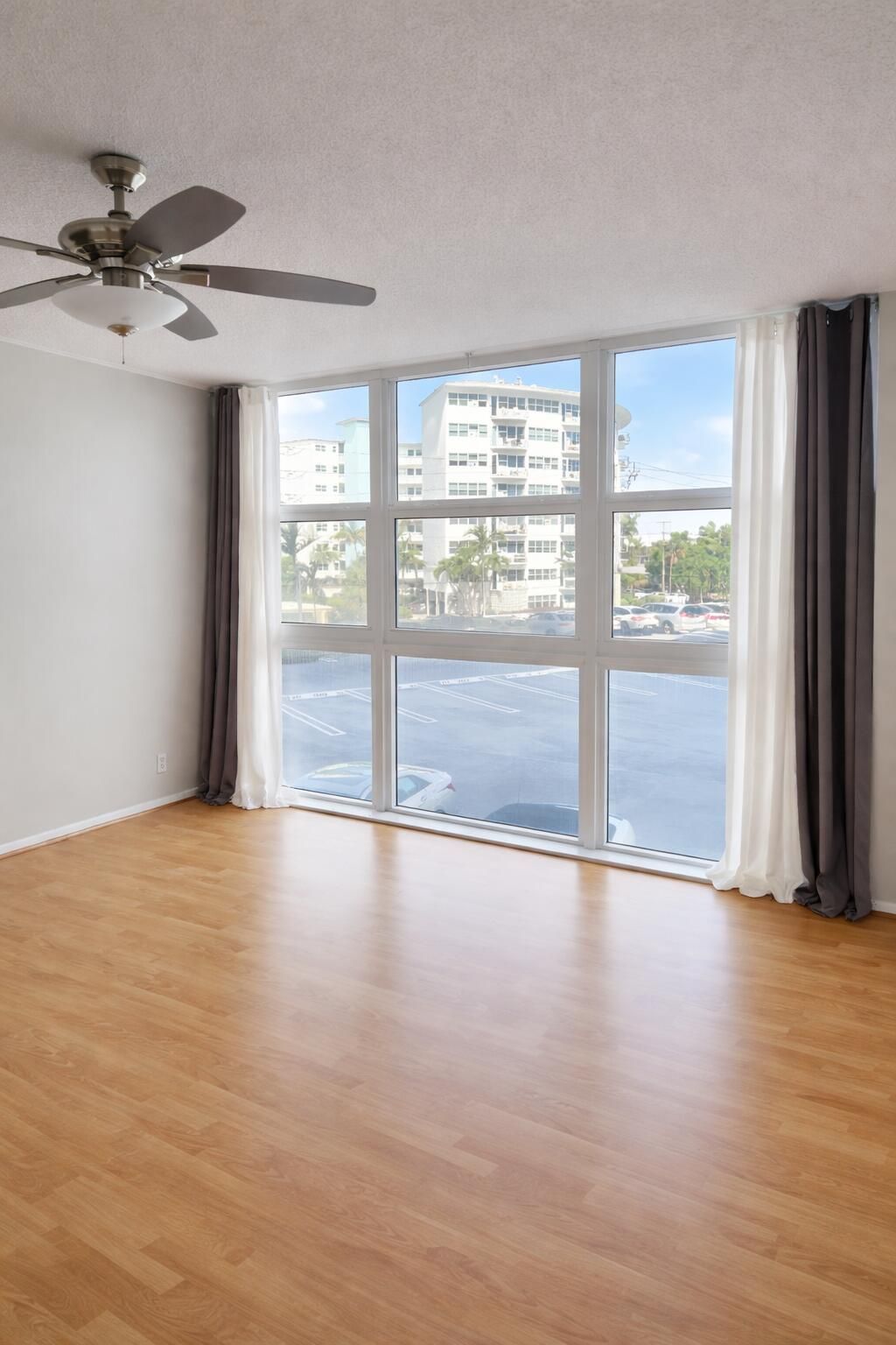 2701 N Ocean Boulevard, Unit 2b, Fort Lauderdale, FL 33308 Photo