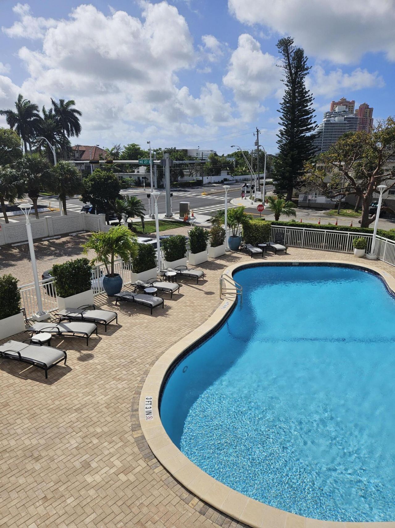 2701 N Ocean Boulevard, Unit 2b, Fort Lauderdale, FL 33308 Photo