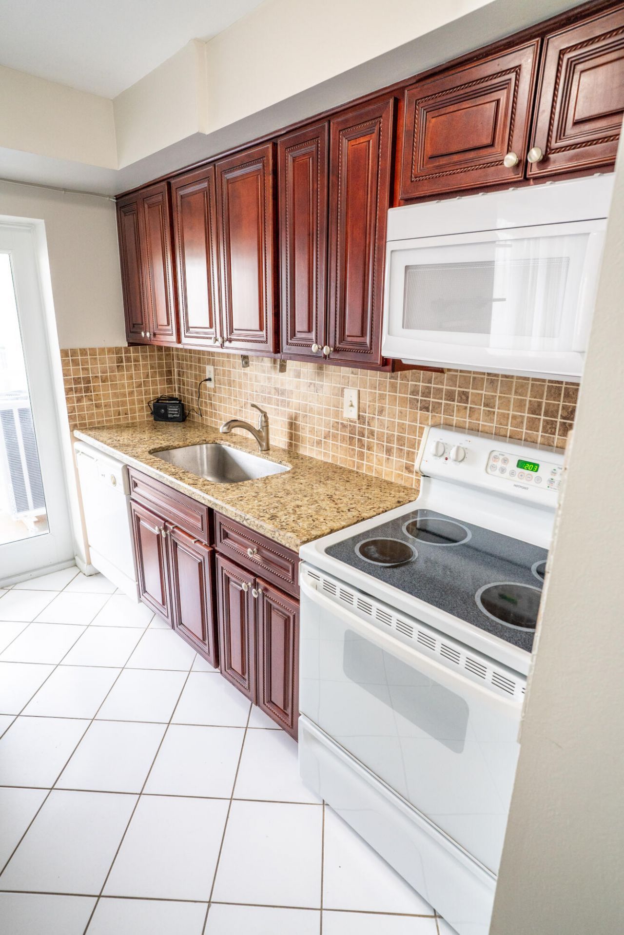 2701 N Ocean Boulevard, Unit 2b, Fort Lauderdale, FL 33308 Photo