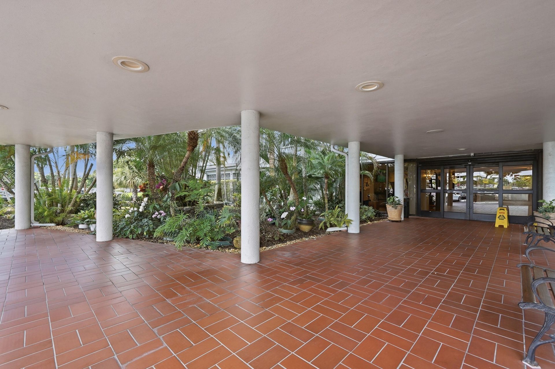 3800 Hillcrest Drive, Unit 310, Hollywood, FL 33021 Photo