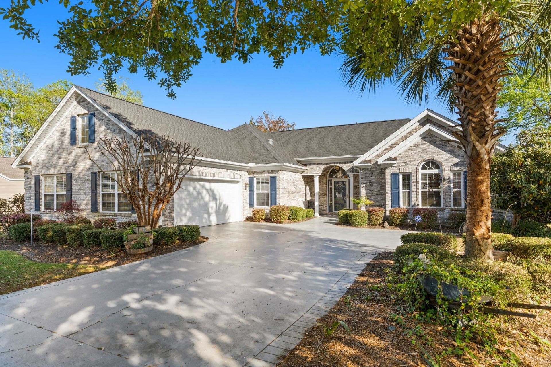 2570 Lake Vista Dr.  Photo 23