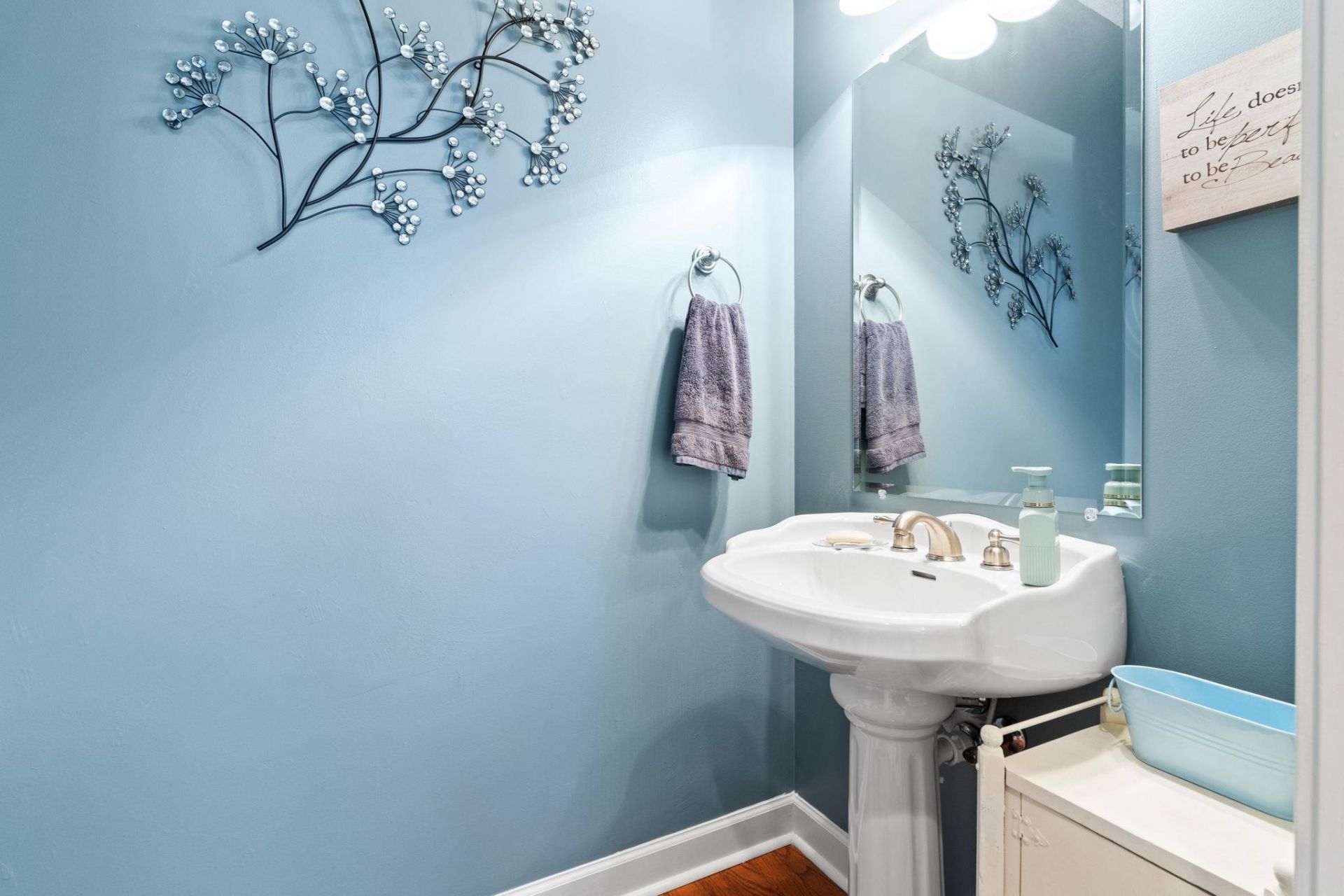 2570 Lake Vista Dr.  Photo 32