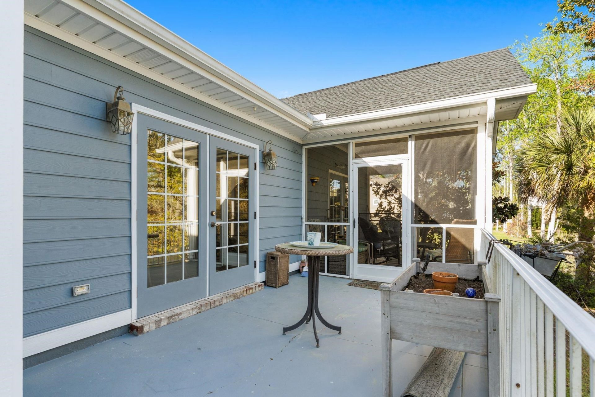 2570 Lake Vista Dr.  Photo 38