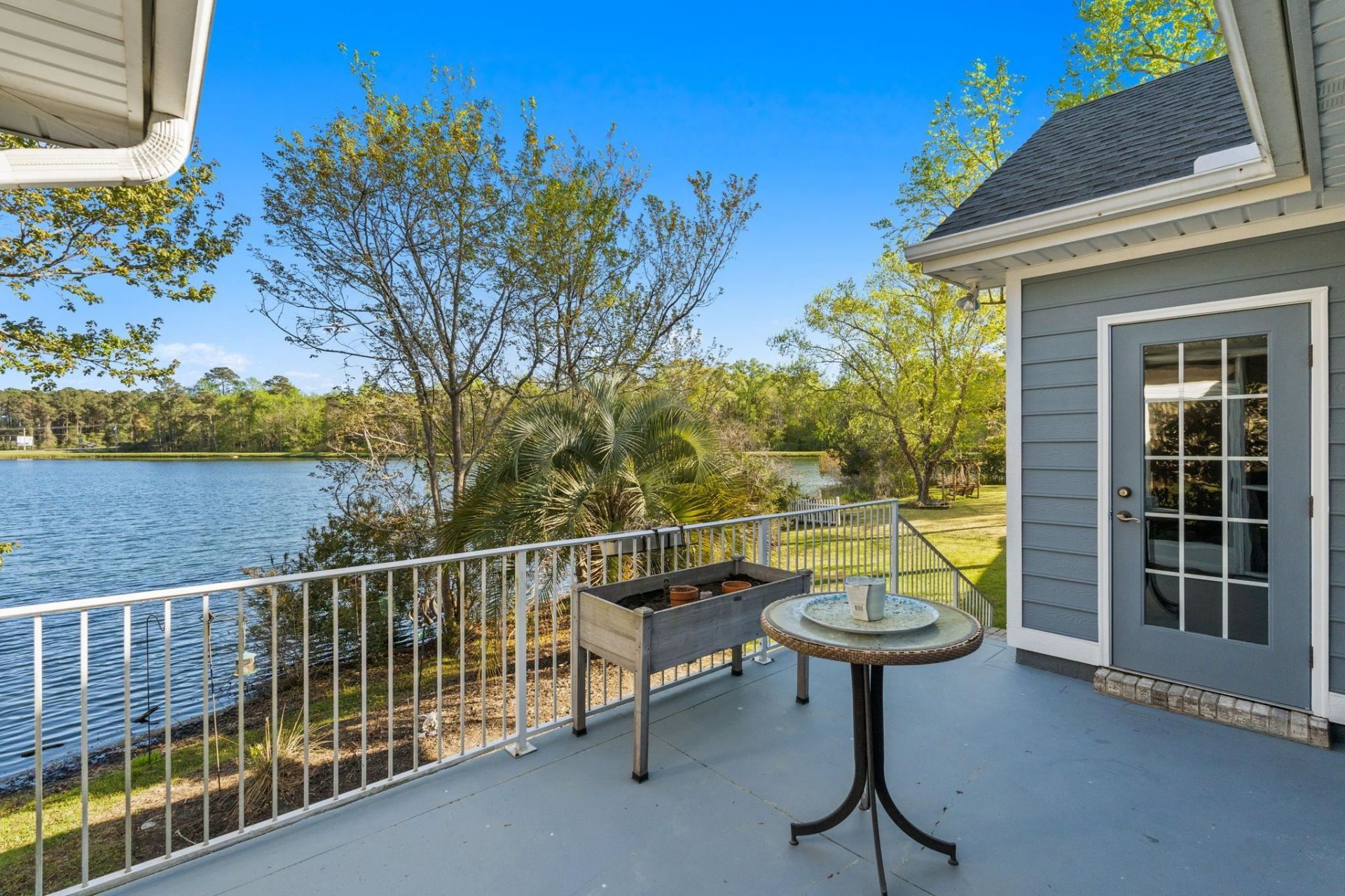 2570 Lake Vista Dr.  Photo 39