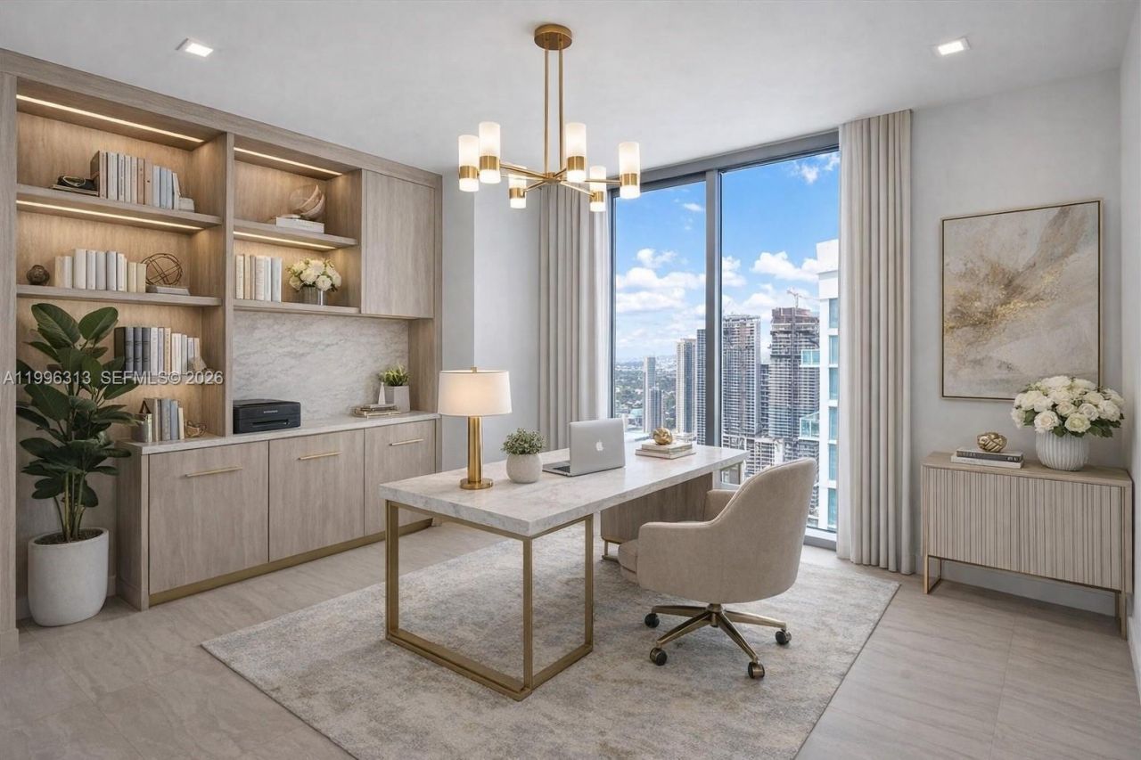 77 SE 5th Street, Unit 4206, Miami, FL 33131 Photo