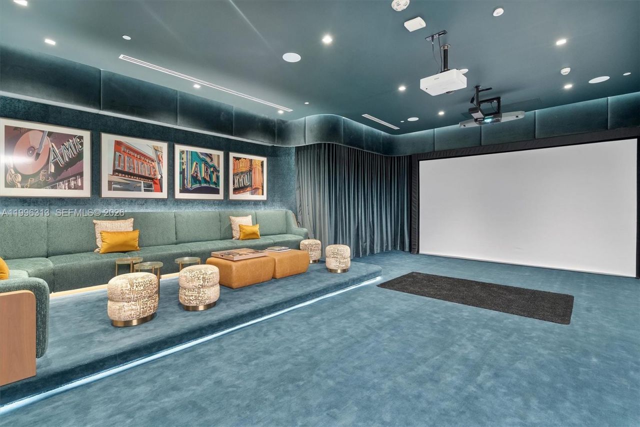 77 SE 5th Street, Unit 4206, Miami, FL 33131 Photo