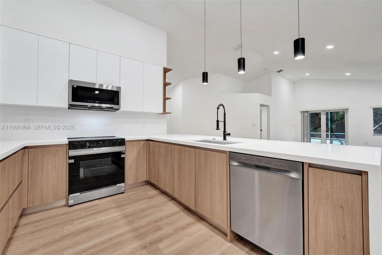 10153 NW 3rd Ct , Plantation, FL 33324 Photo