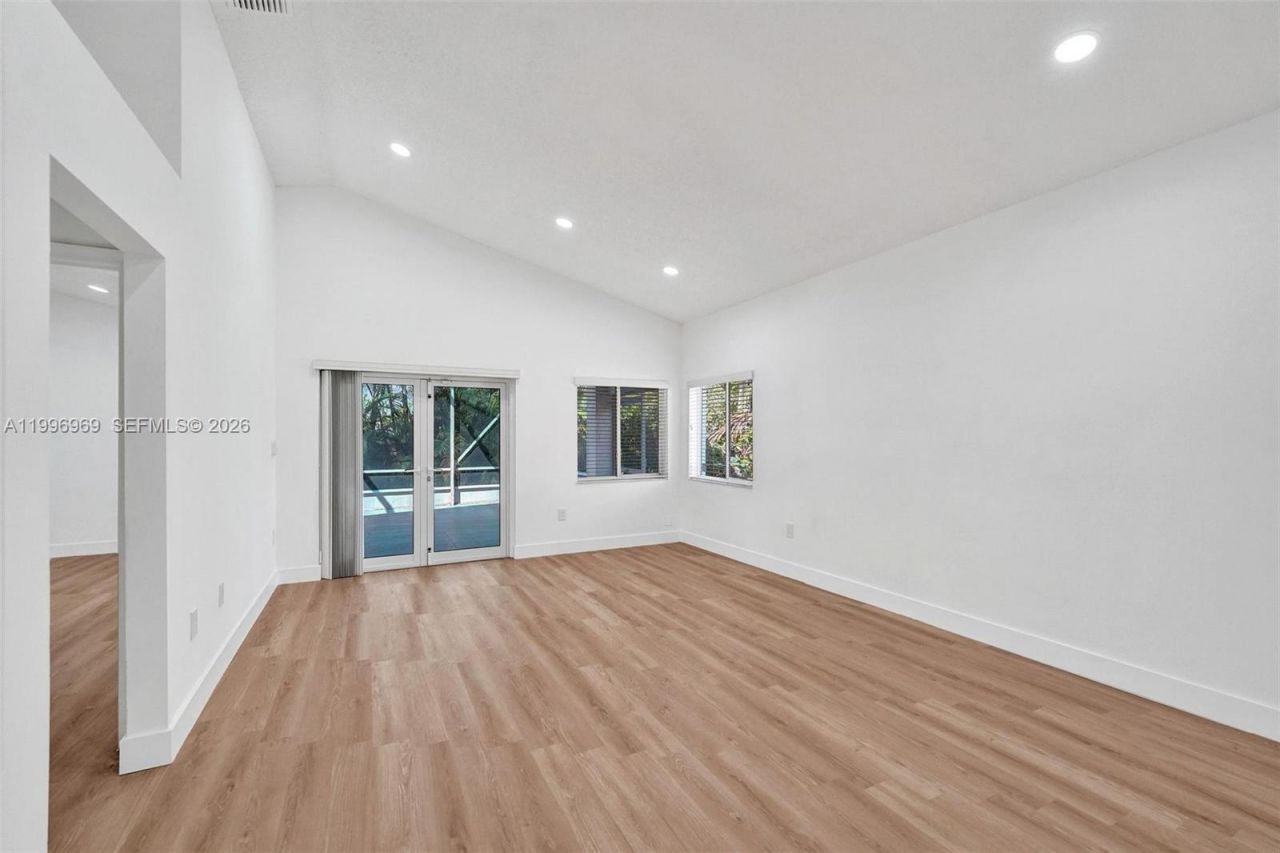 10153 NW 3rd Ct , Plantation, FL 33324 Photo