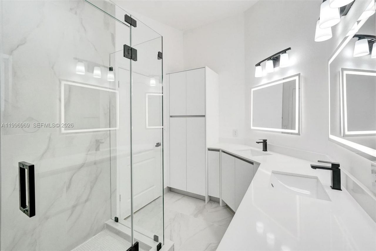 10153 NW 3rd Ct , Plantation, FL 33324 Photo