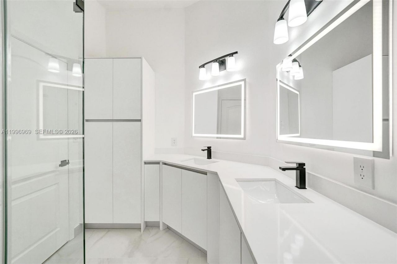 10153 NW 3rd Ct , Plantation, FL 33324 Photo