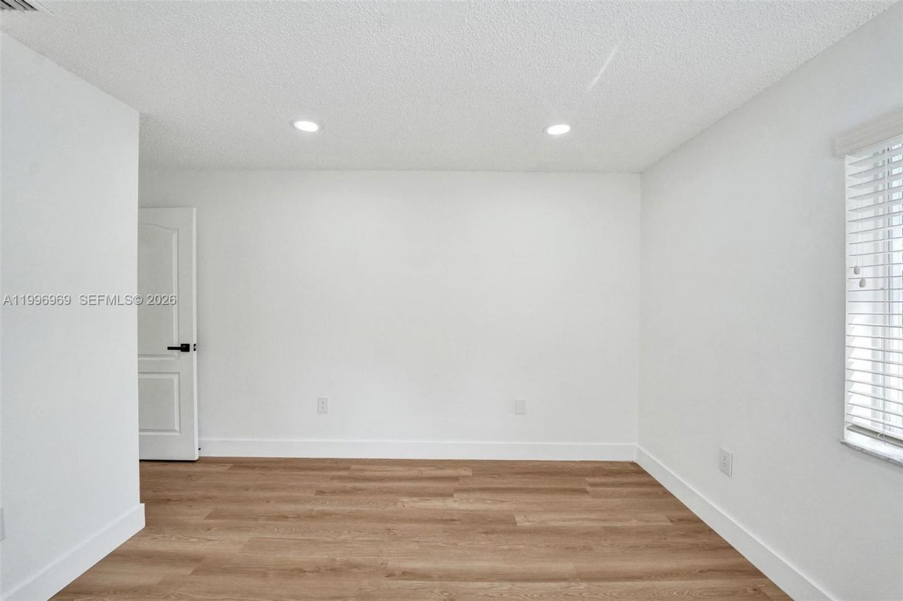 10153 NW 3rd Ct , Plantation, FL 33324 Photo