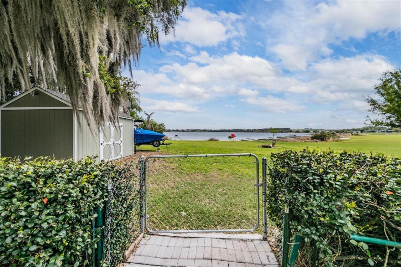 1238 S Highland Park Drive, Lake Wales, FL 33898 Photo