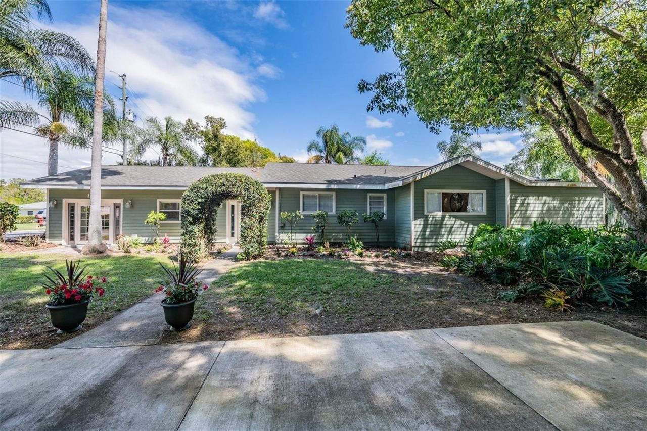 1238 S Highland Park Drive, Lake Wales, FL 33898 Photo