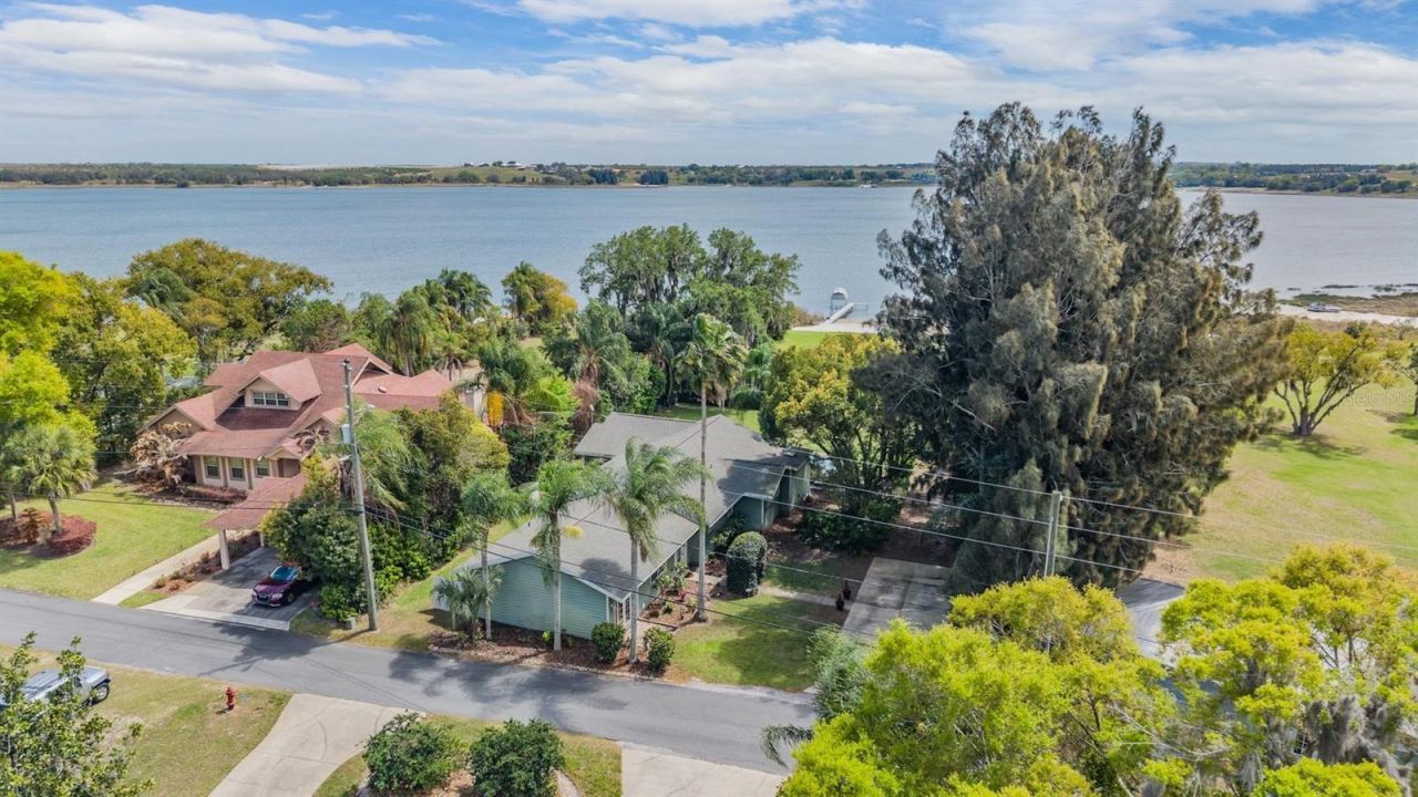 1238 S Highland Park Drive, Lake Wales, FL 33898 Photo