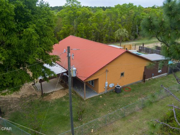 3781 Pine Log , Chipley, FL 32428