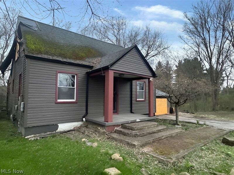 3218 Shadyside Drive, Hubbard, OH 44425 Photo 2