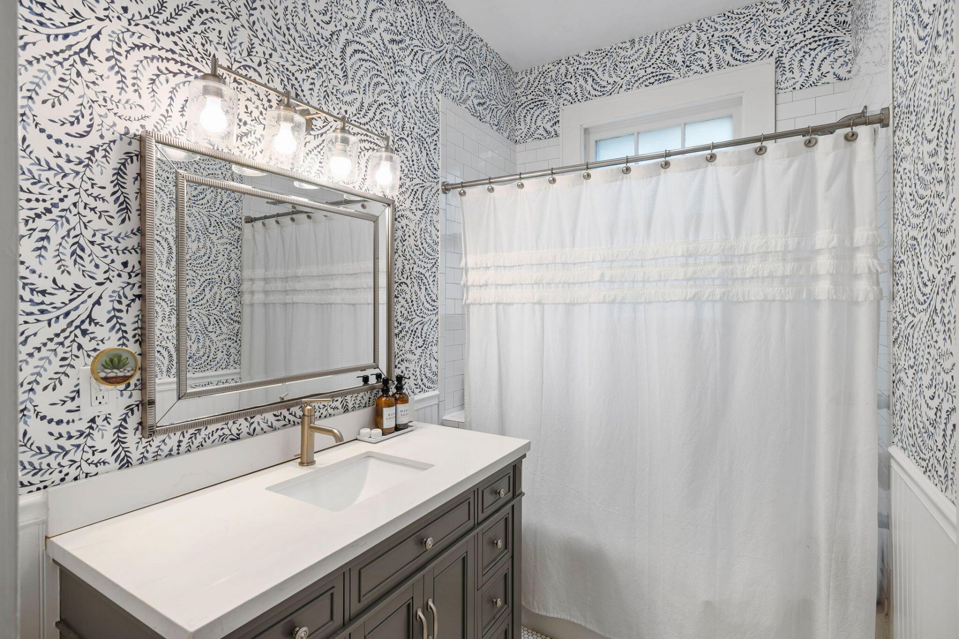 216 Woodland Shores Road Photo 21