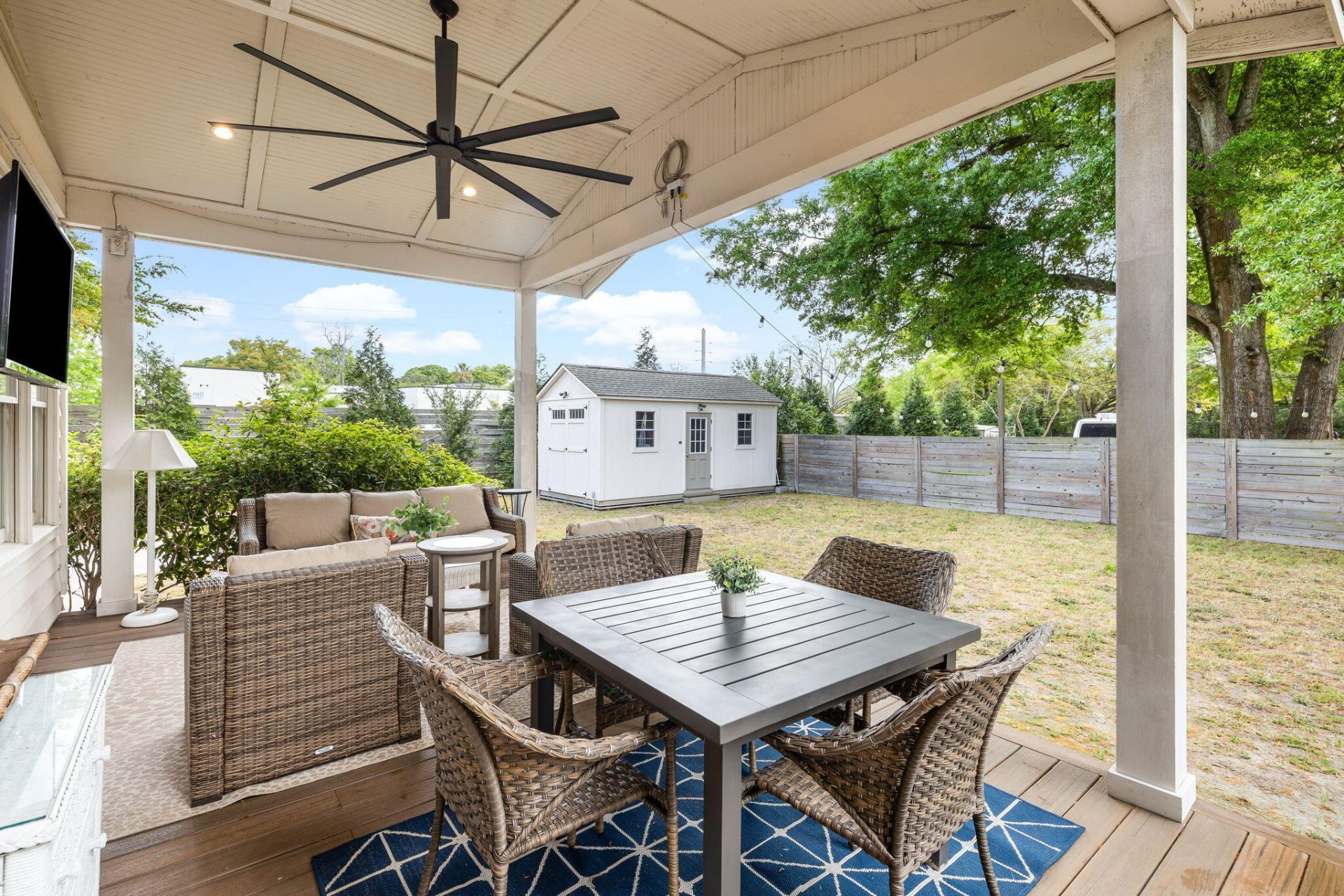 216 Woodland Shores Road Photo 27