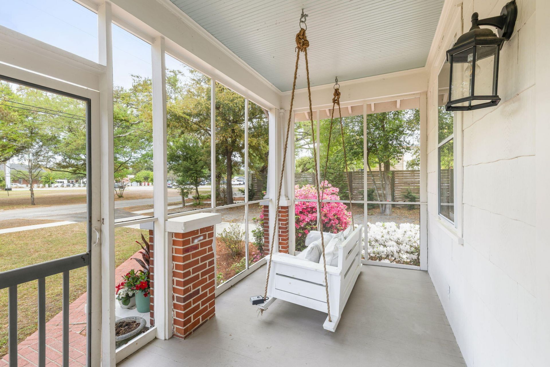 216 Woodland Shores Road Photo 5