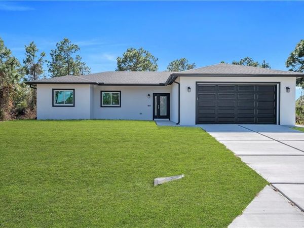 1142 Dutchess ST E, LEHIGH ACRES, FL 33974